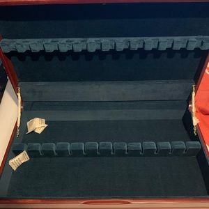 26 piece silverware treasure box